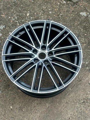 PORSCHE CAYENNE 22 INCH TURBO 4 9Y0 601 025 BR 10J ET 48 ALLOY WHEEL GENUINE