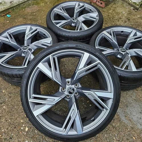 GENUINE AUDI SPORT RS6 22 INCH ALLOY WHEELS & HANKOOK 7MM TYRES